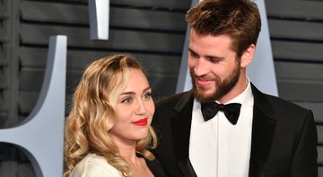 None - Miley Cyrus e Liam Hemsworth (Foto: Dia Dipasupil/Getty Images)