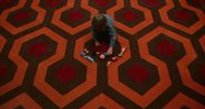 Simetria de Kubrick em O Iluminado (Foto: Reprodução / Warner)