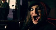Ozzy Osbourne no clipe de "Straight to Hell" (Foto:Reprodução)