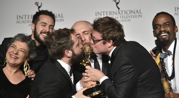None - Porta dos Fundos no Emmy Internacional 2019 (Foto: Evan Agostini/Invision/AP)