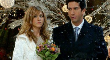 Rachel e Ross no episódio "Aquele com o Casamento de Phoebe" (Foto: Warner Bros./Reprodução)