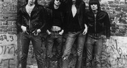 Capa do disco "Ramones" de 1976
