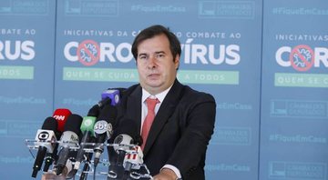 Imagem Impeachment de Bolsonaro: ‘Não é a hora’, diz Rodrigo Maia