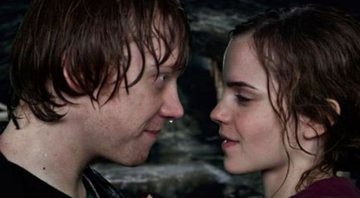 None - Rupert Grint e Emma Watson em Harry Potter e as Relíquias da Morte Parte 2 (Foto: Reprodução)