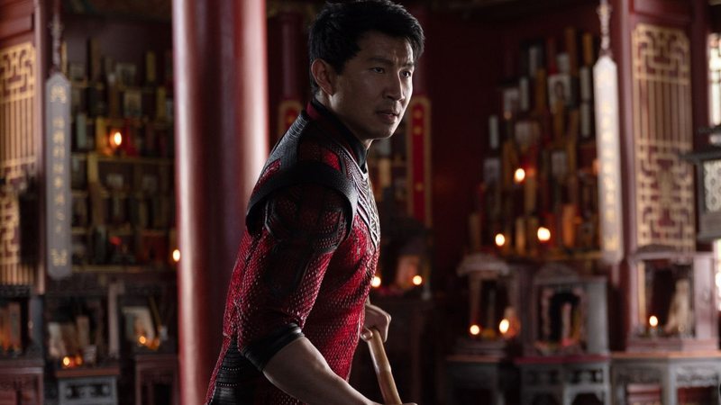 Simu Liu em Shang-Chi e a Lenda dos Dez Anéis (Foto: Divulgação/Disney)