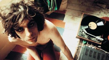 None - Syd Barrett em 1969, um ano depois que saiu da banda que fundou (Foto: Mick Rock/Retba/Keystone)