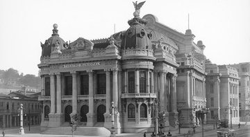 Teatro Municipal de São Paulo quando recebeu a Semana de 22 (Foto: WikimediaCommons)