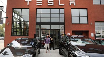 Carros da Tesla (Foto: Getty Images / Spencer Platt / Equipe)