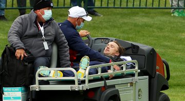 Tom Felton em partida de golfe (Foto: Andrew Redington/Getty Images)
