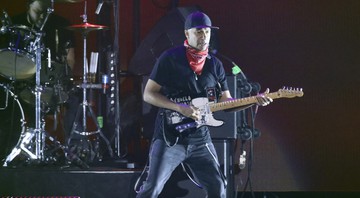 None - O guitarrista Tom Morello (Foto: Willy Sanjuan/Invision/AP)