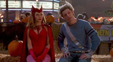 None - Elizabeth Olsen como Wanda e Evan Peters como Pietro (Foto: Reprodução/Disney+)