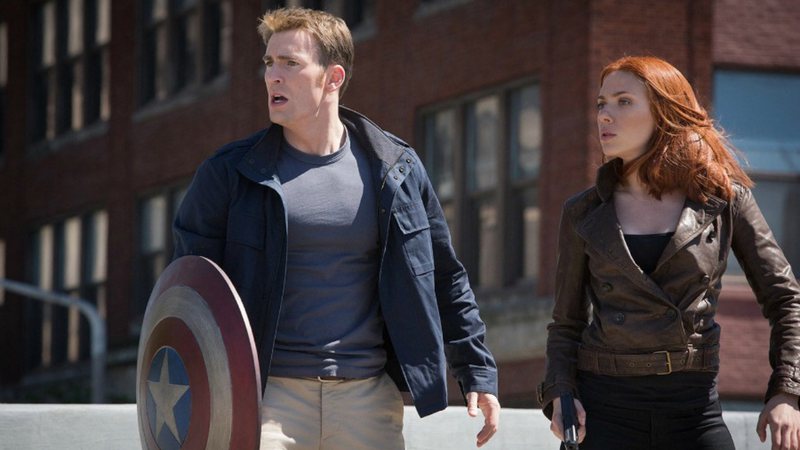Chris Evans e Scarlett Johansson em Capitão América: Soldado Invernal (foto: reprodução Marvel)