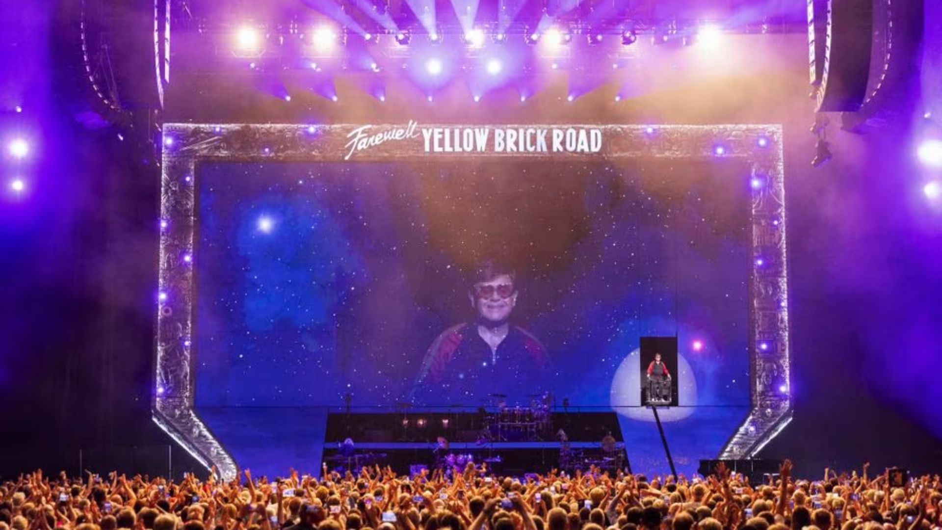 Elton John em último show da turnê 'Farewall Yellow Brick Road'