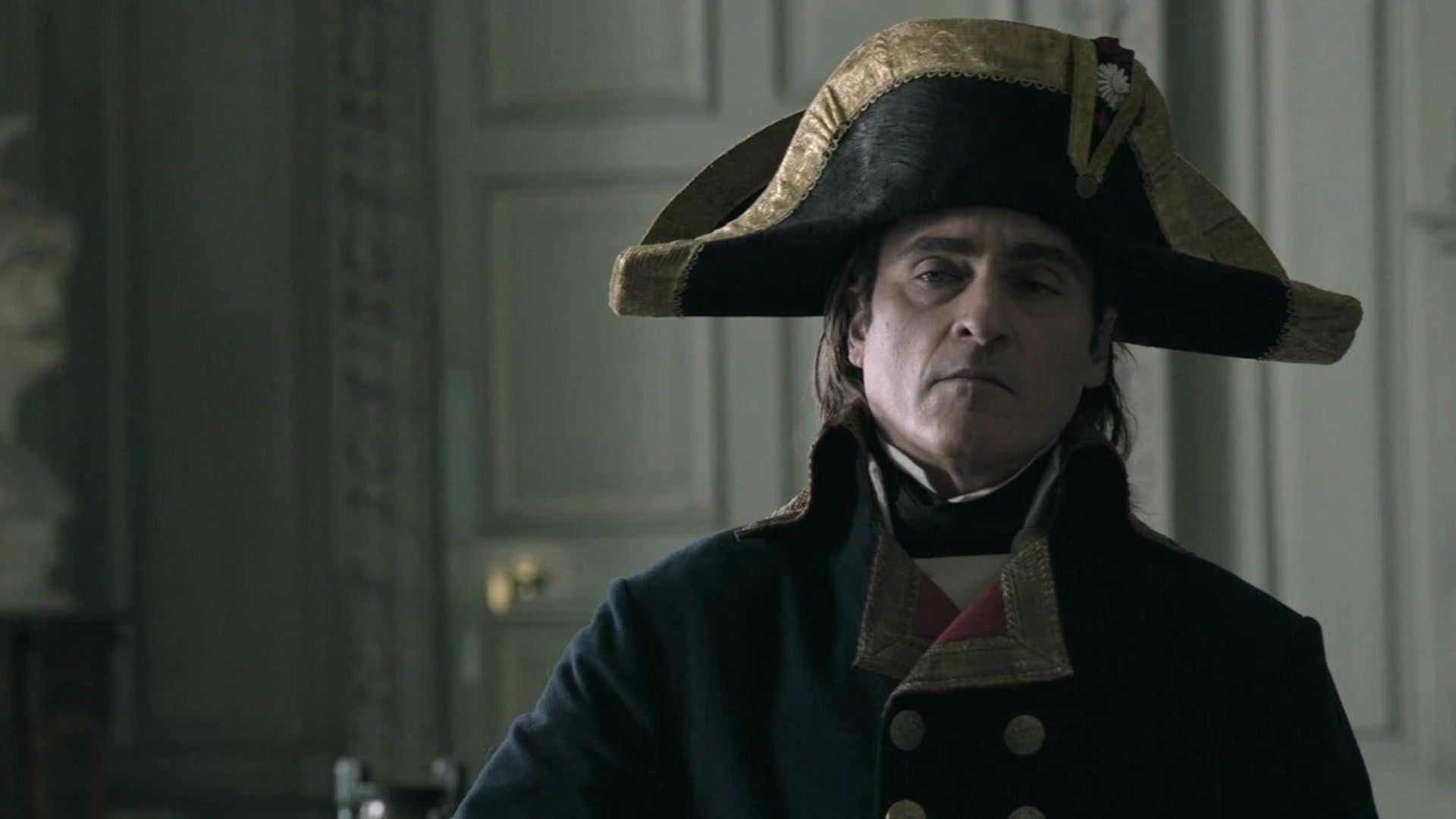 Napoleão, novo filme de Ridley Scott, pega leve com o imperador francês, que costumava ser trucidado pelos jornais da época (Foto: Divulgação/Sony Pictures)