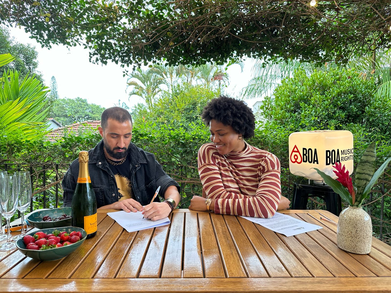 Luedji Luna assina com a BOA (Foto: Divulgação)