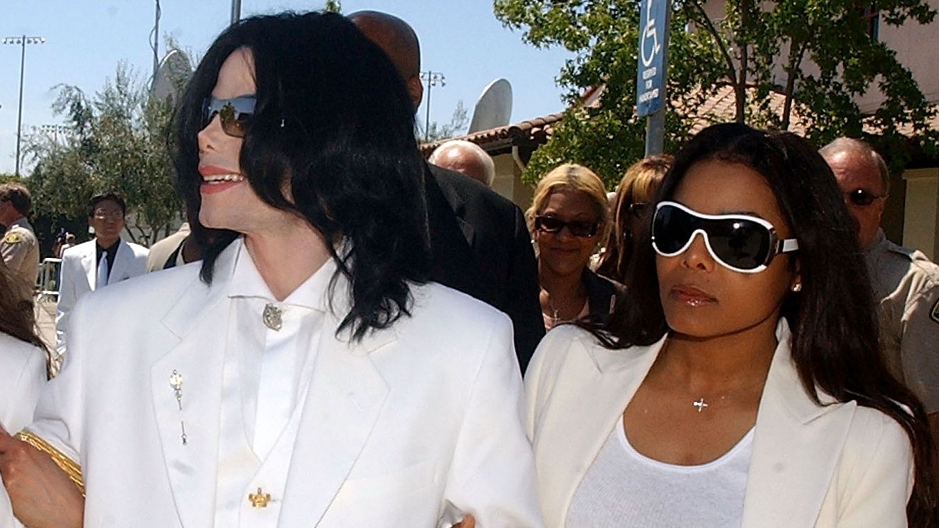 Janet Jackson desabafa sobre acusações contra Michael Jackson: 'Culpada por  tabela' · Rolling Stone