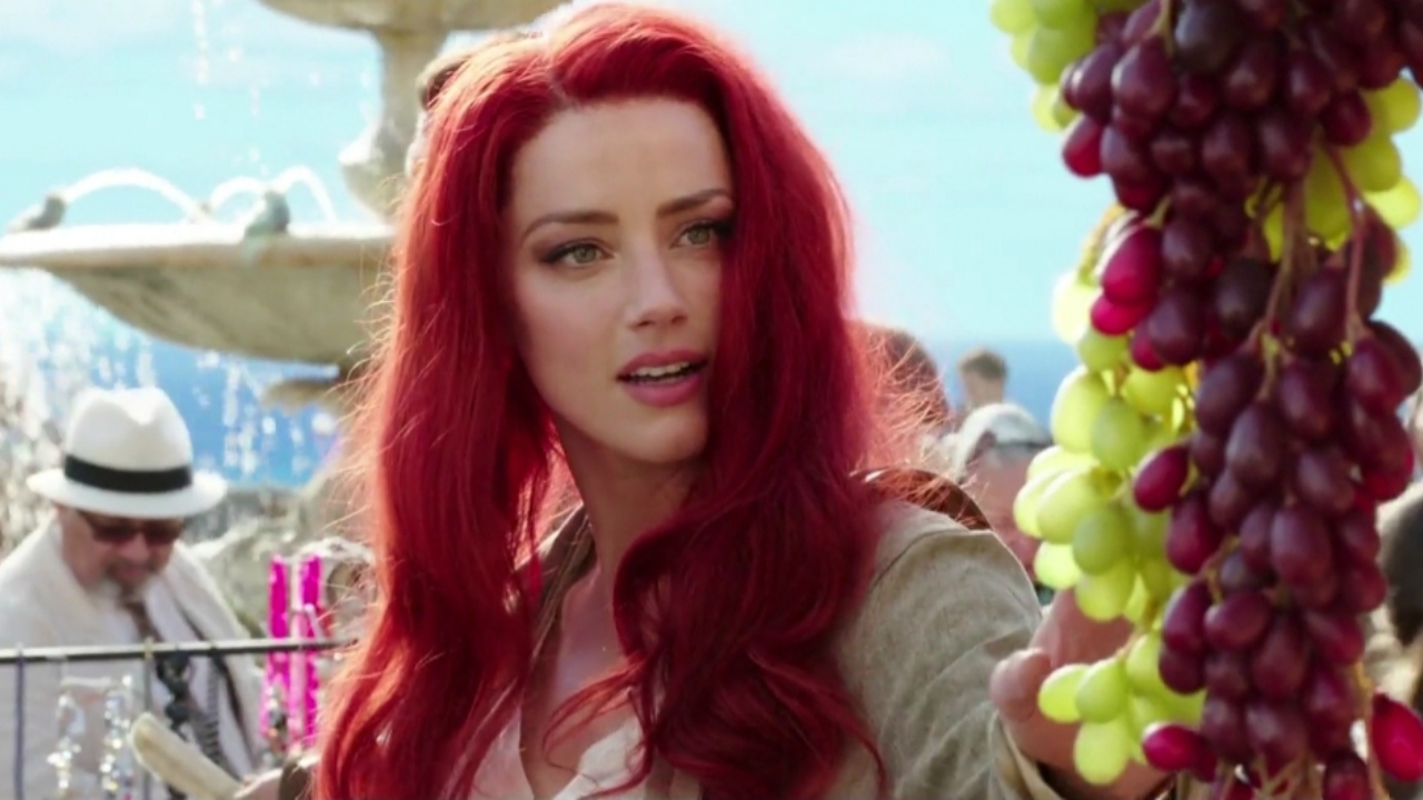 Johnny Depp assume ter alertado Warner sobre Amber Heard em Aquaman