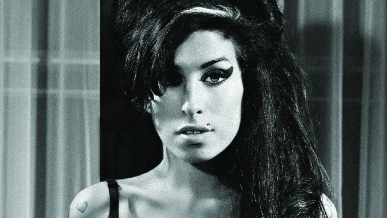 8 músicas de Amy Winehouse para tocar e relembrar a cantora