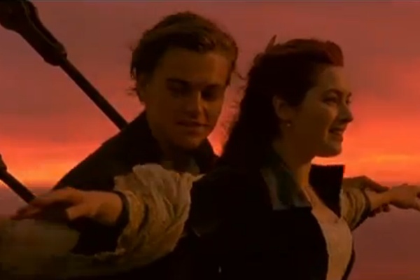 Jack e Rose em Titanic (Reprodução)