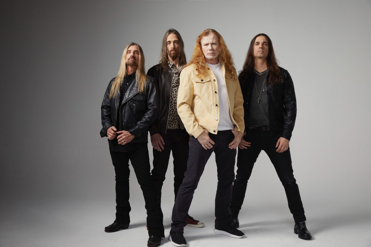 Kiko Loureiro celebra fase no Megadeth 'Feliz de ser brasileiro numa