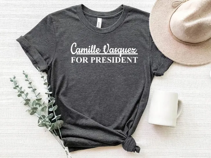 Camiseta de Camille Vasquez